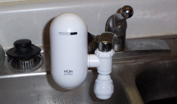 aroundhouse4.gif (54886 bytes)